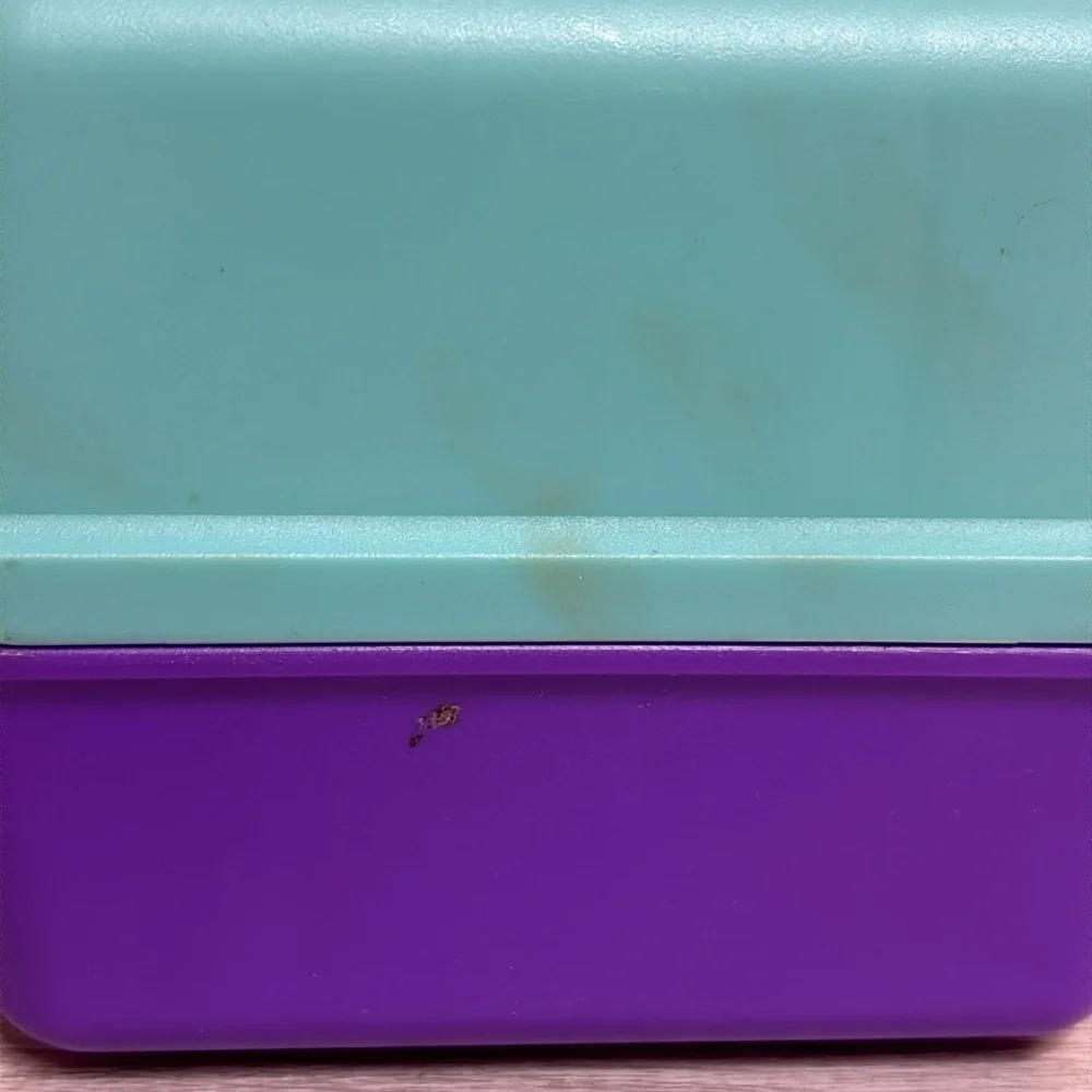Vintage Naturally Pretty Cosmetics Case Travel Storage Jewelry Case